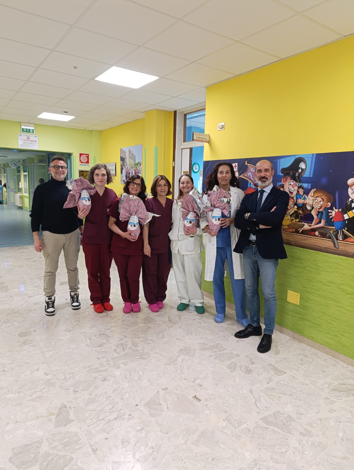 Foto 1 Uova solidali all’ospedale pediatrico Giovanni XXIII di Bari